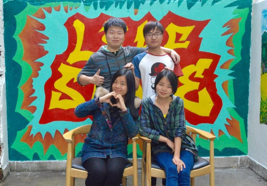 Leaf and Her Friends Youth Hostel
