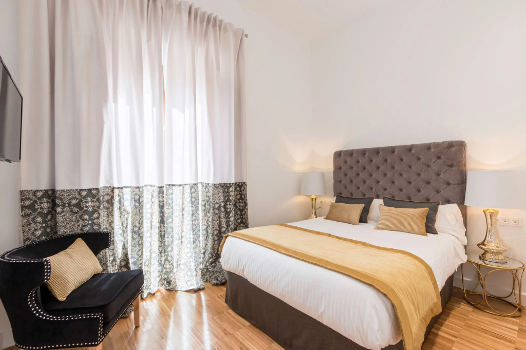 BiBo Suites Oro del Darro