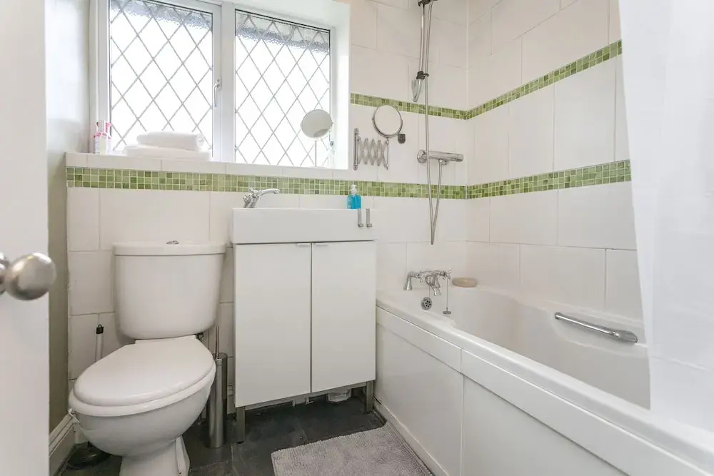 Astley 3 bedroom house