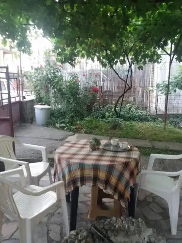 Julia Apartments