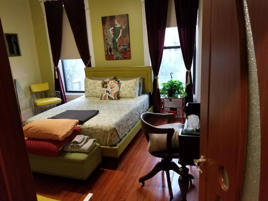Spacious Fully Furnished Harlem Apartment Near Morningside Park