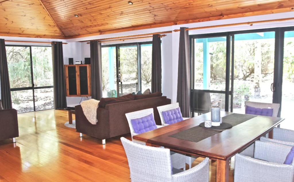 Ellensbrook Cottages