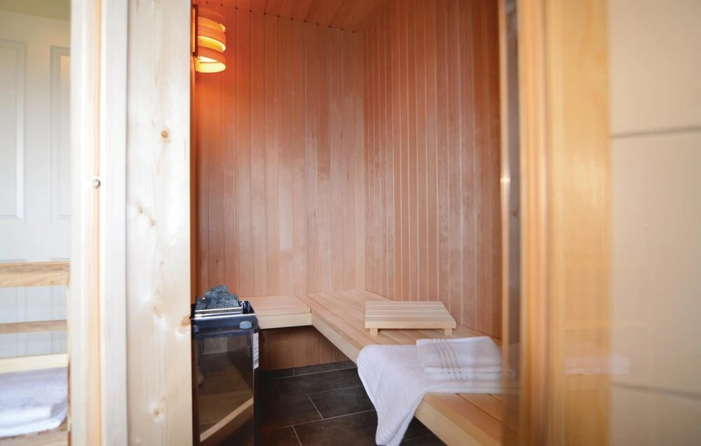 Awesome Home In Dagebüll With Sauna