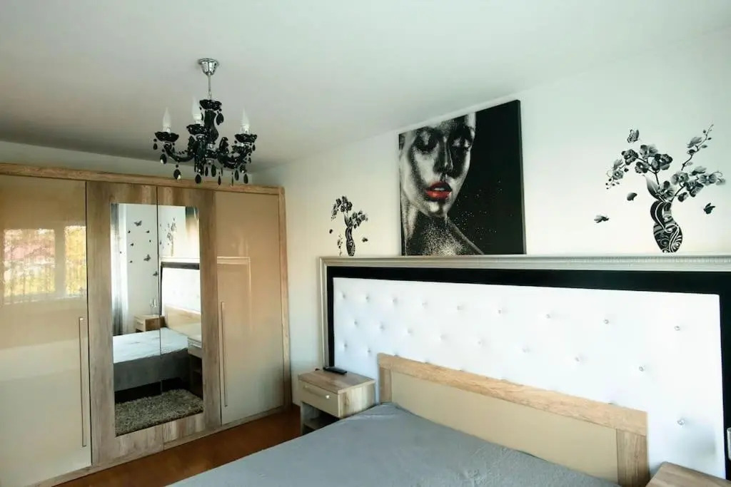 Apartament lux Crialy - 3 camere