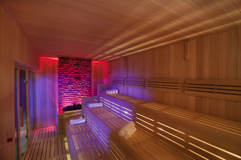 CLUB GRAND AQUA