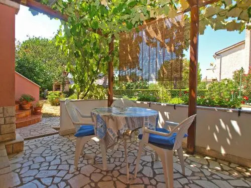 Apartments Jolanda