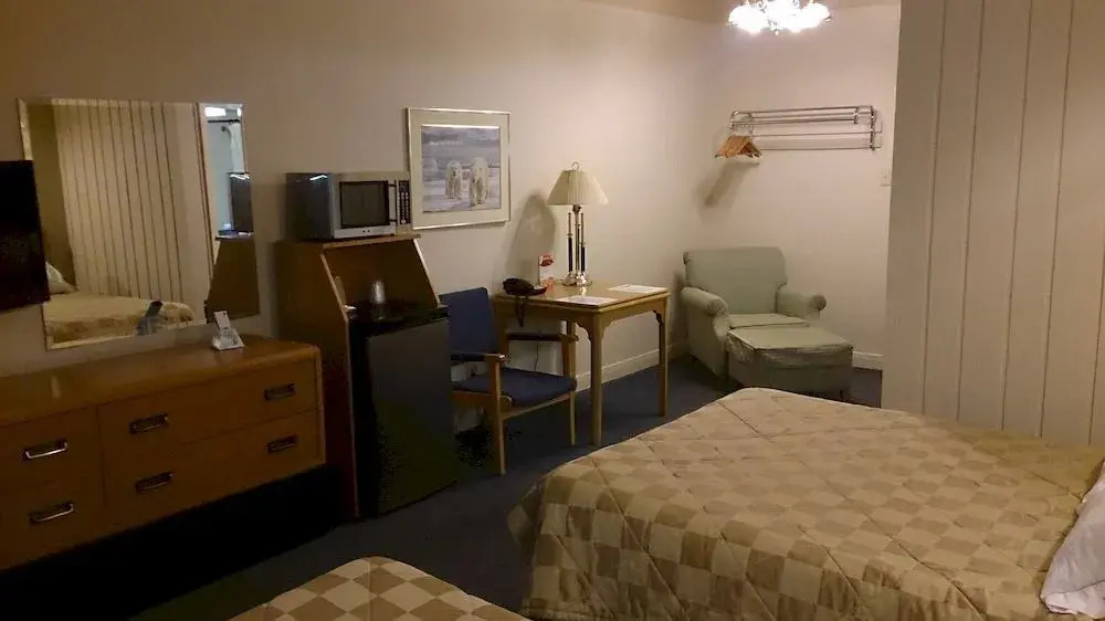 Voyager Inn
