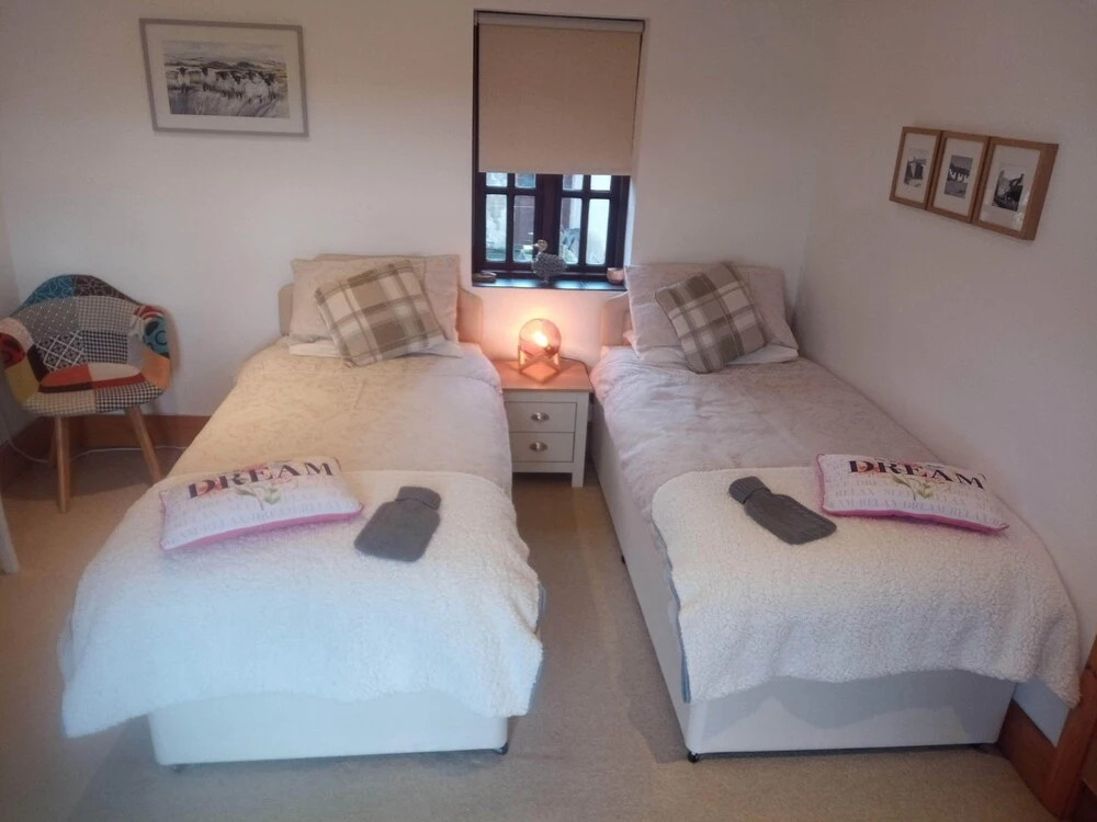 Stunning 1-bed Apartment in Conwy Pen Cefn Farm