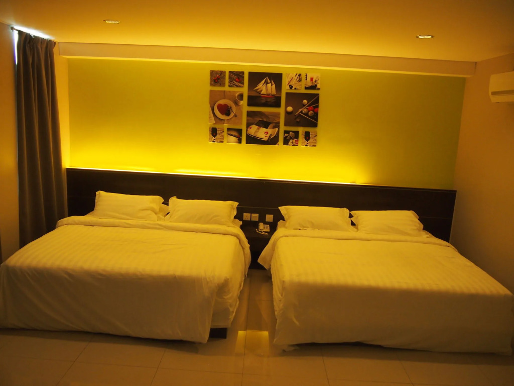 Star Bay Hotel