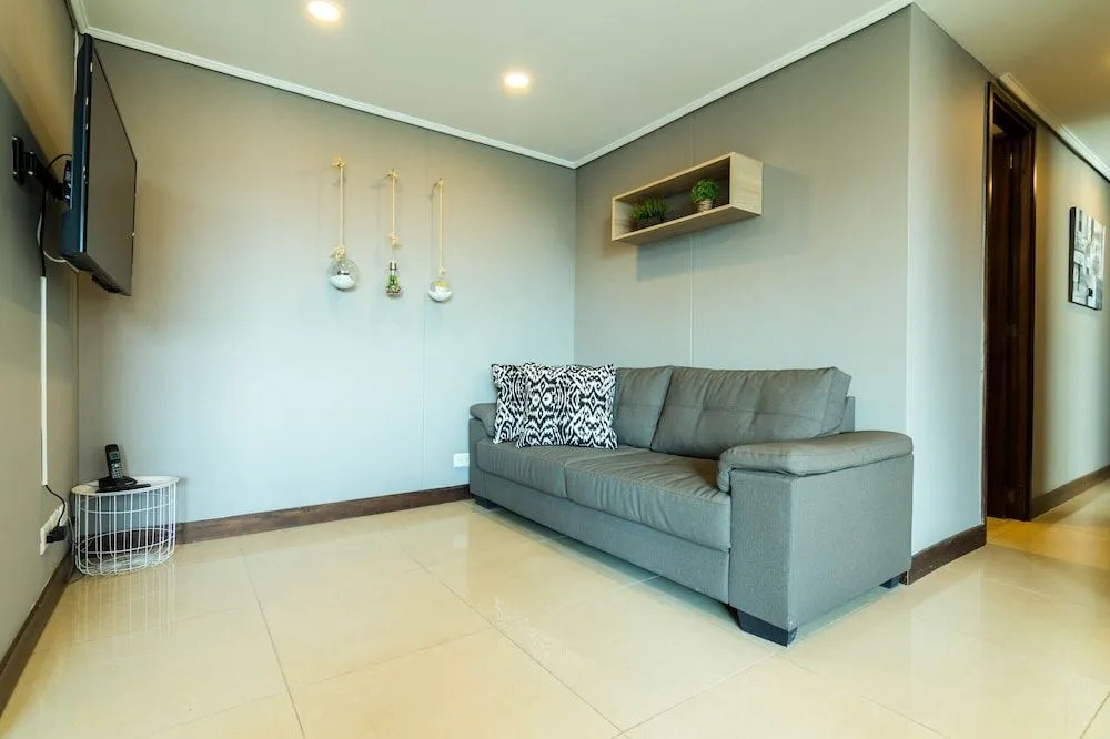 Apartamentos Poblado Alejandría by HOUSY