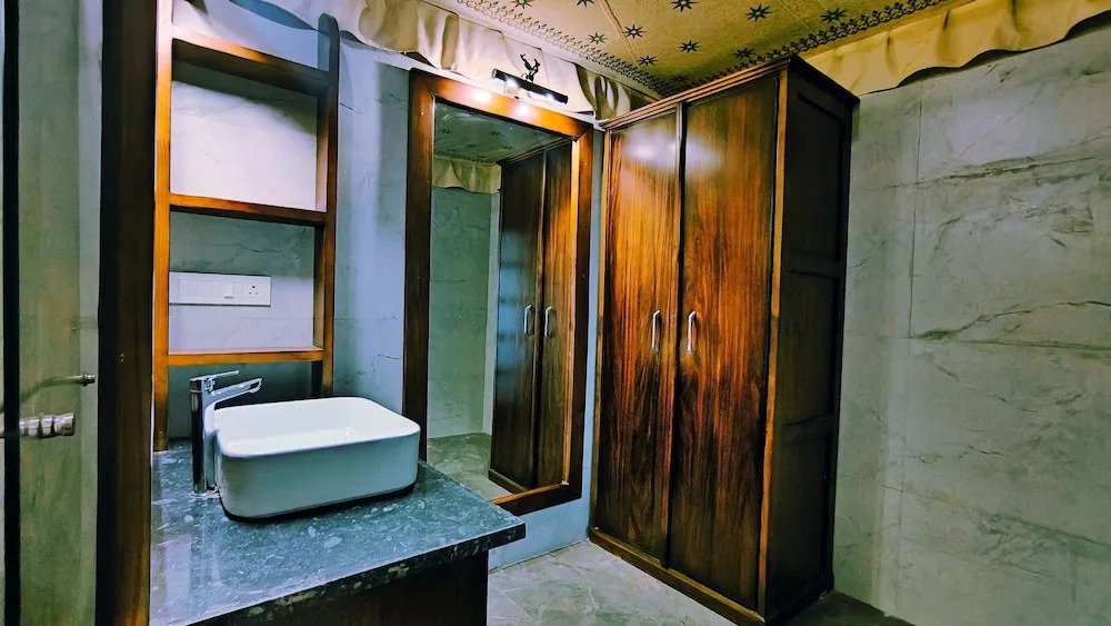 Luxe Stayz Signature Pushkar