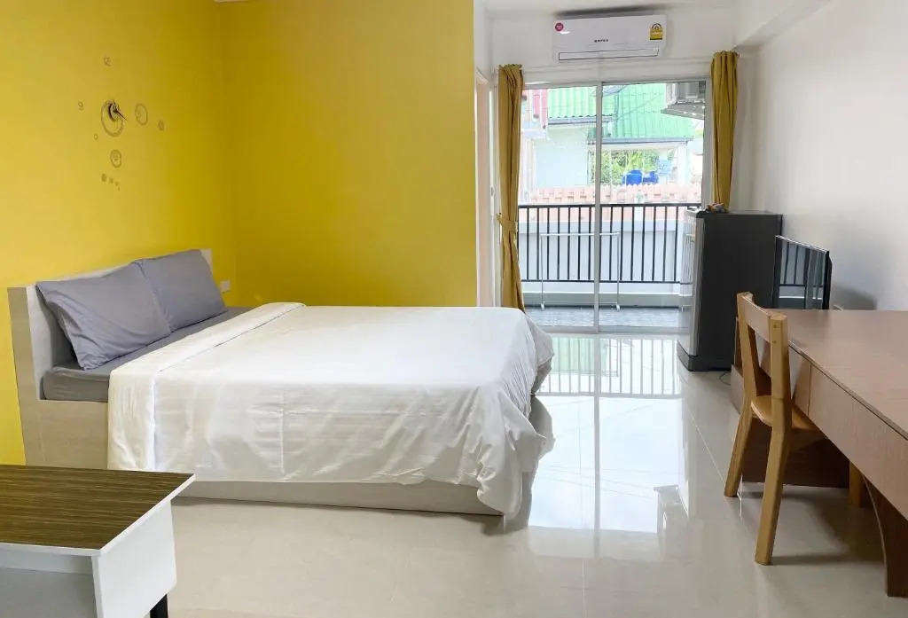 H12, The Stylish Apartment