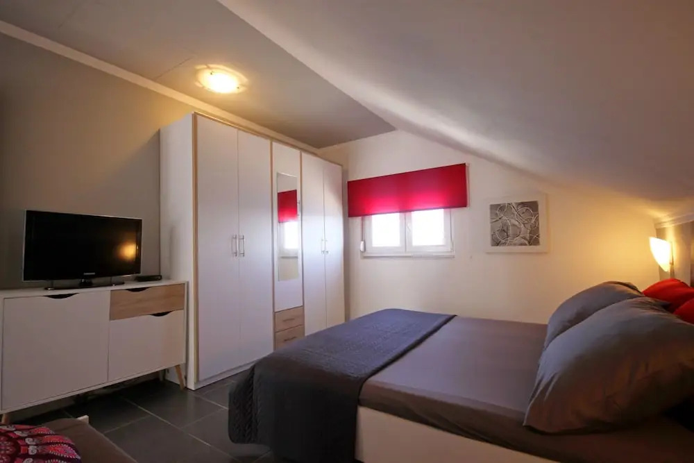 Apartment Located Directly on the Seaside, With Stunning Views and Seasight