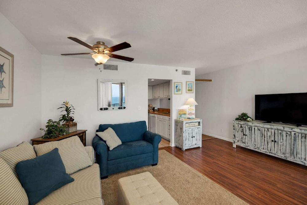 Sunbird Beach Resort 1 Bedroom Apartment