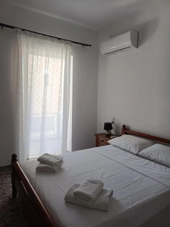 Kostas Maria Apartment 109m2 1st Floor