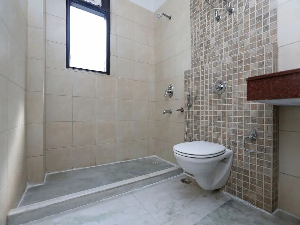 OYO 24323 Lakshmi Residency