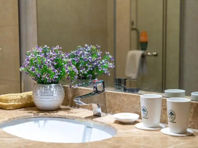 GreenTree Inn Suzhou Shengze Bus Station Business Hotel