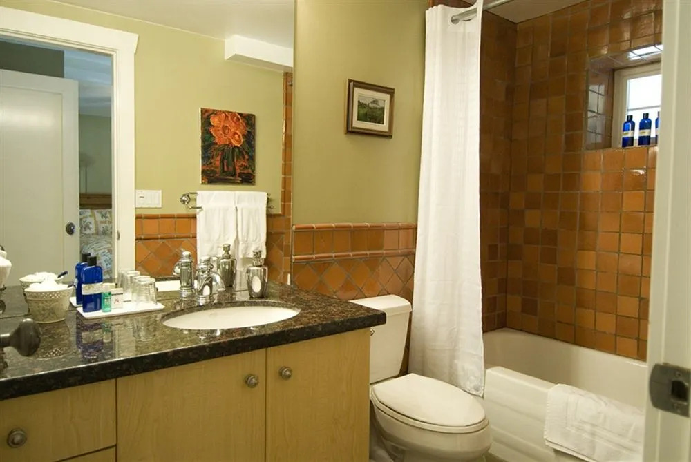 Hycroft Suites