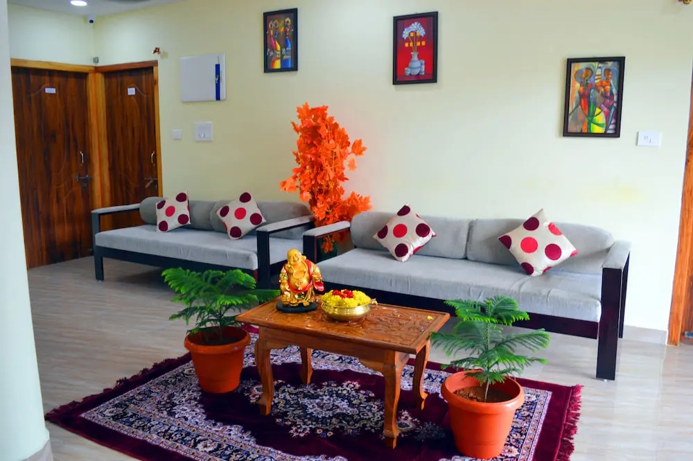 Sri Residency