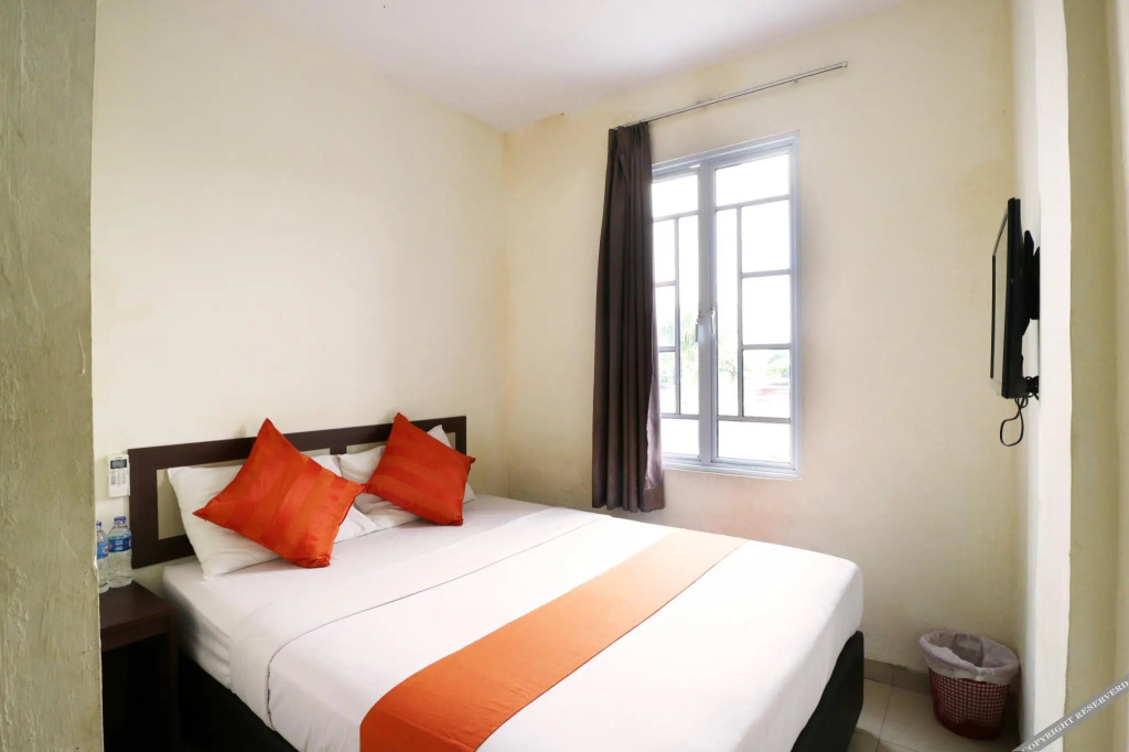 CJL Hotel