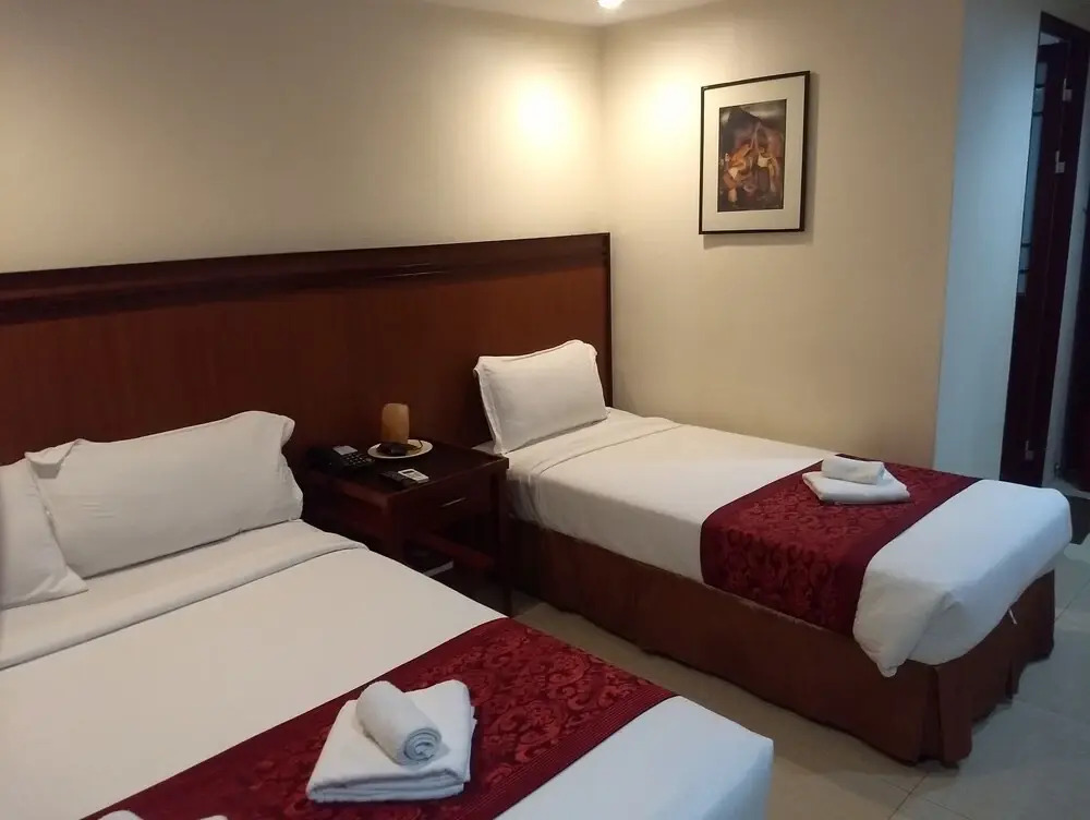 Chinatown Lai Lai Hotel Inc