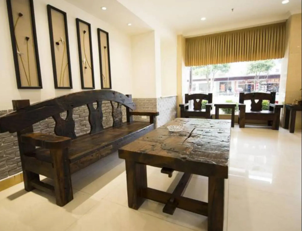 Li River Hotel