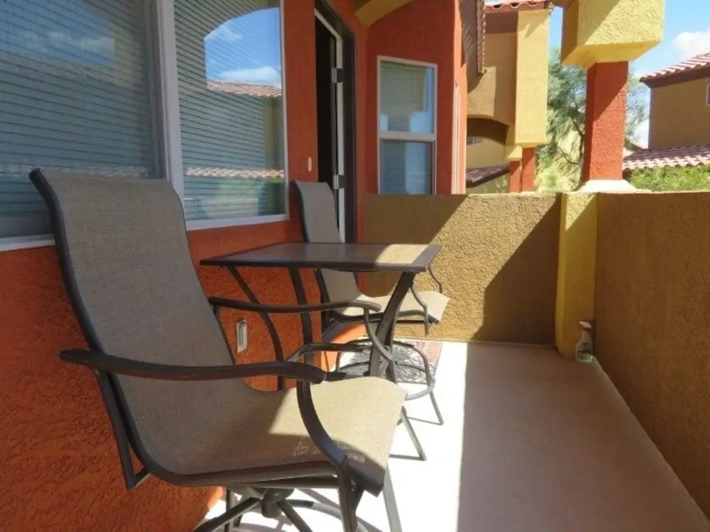 David And Melanie Bloxham 3 Bedroom Condo