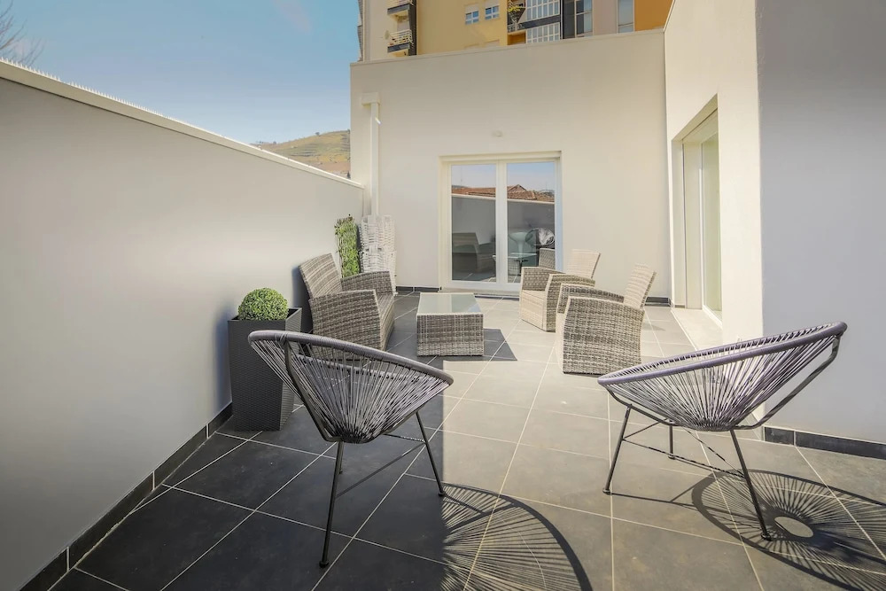 Casa dos 4 Caminhos - Guest House Douro