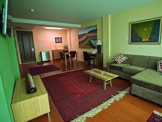 Inn at the Black Olive