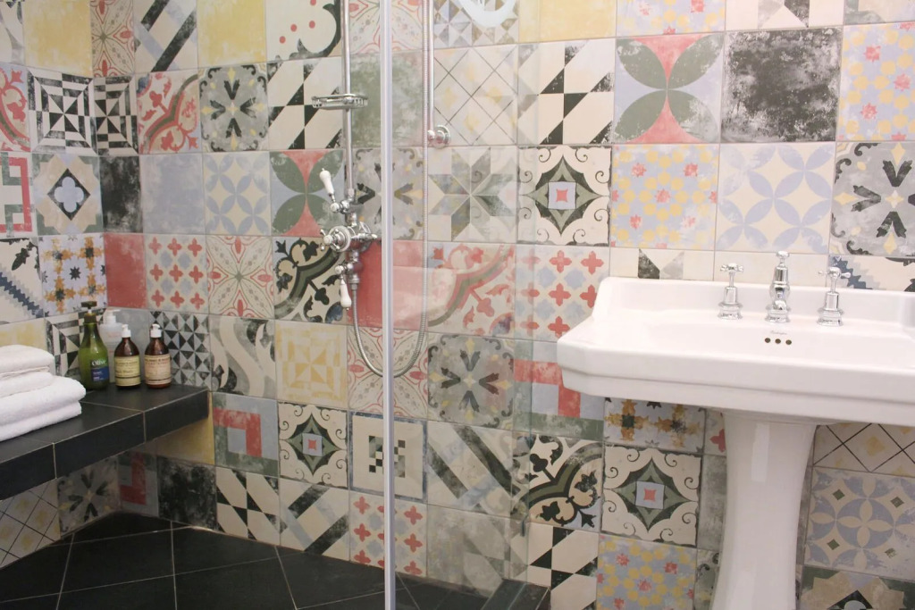 Apartment Porcelaine, 3BR, Tel Aviv, Jaffa, Hatsforfim St, #Y1