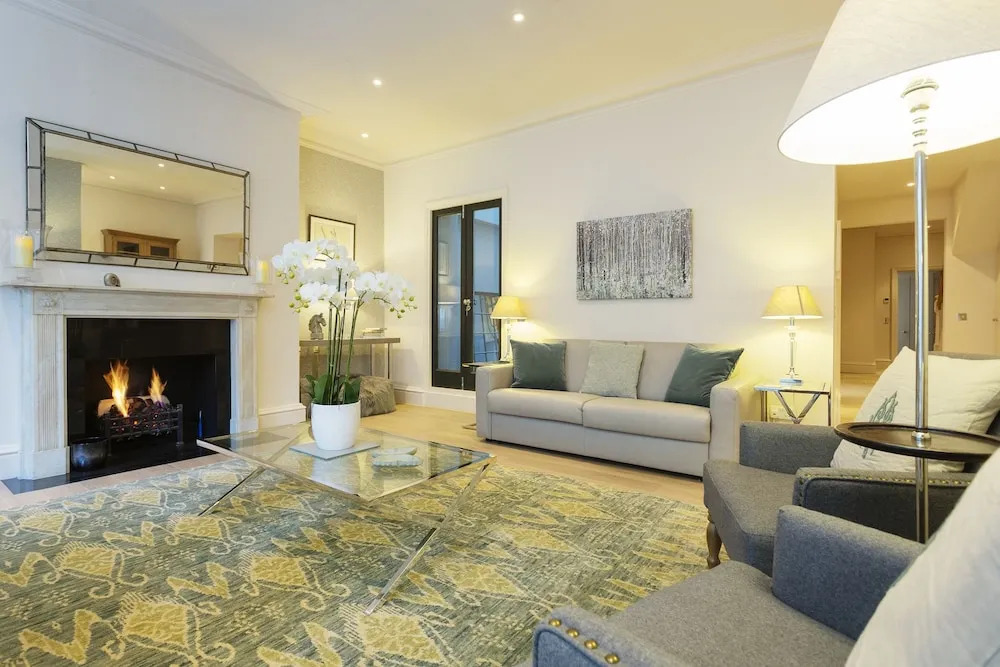 Veeve - Redcliffe Retreat