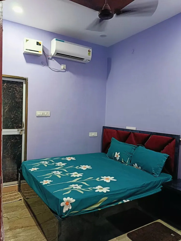 Manglam Homestay And paying Guest house