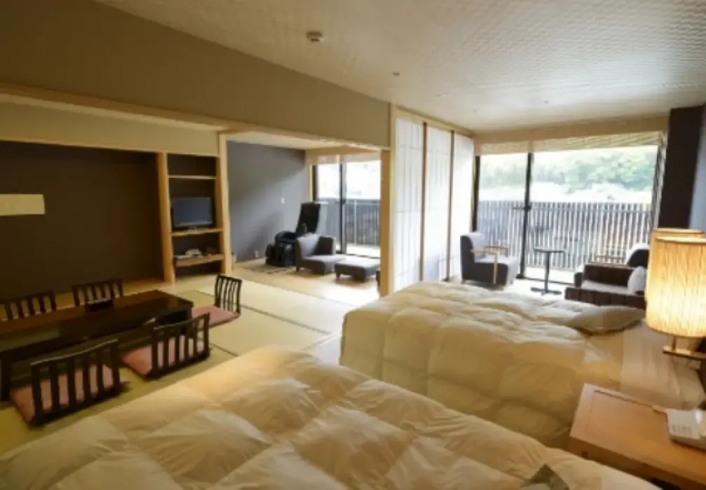 Yugawara Onsen Chitose