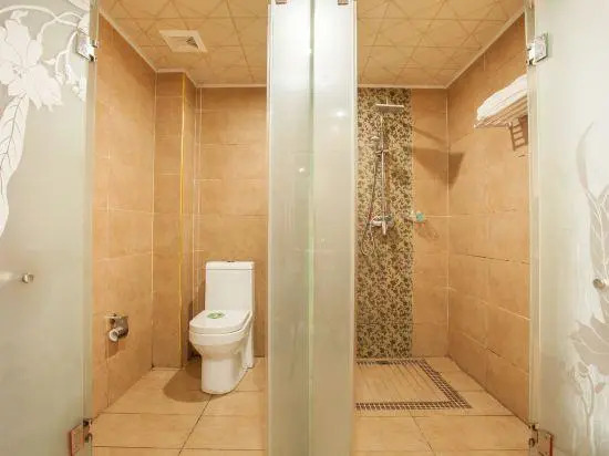 Sanhe Hotel