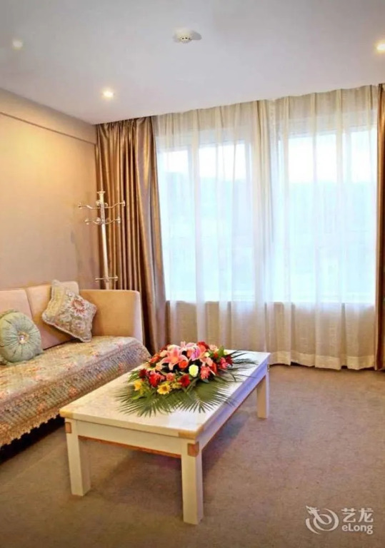 Wulong Kaidi Hotel