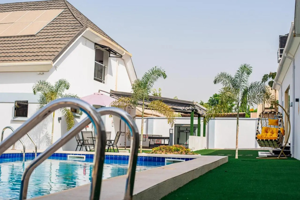 Maple studio+Gym+Snooker board Rhodabode Apt, Nile