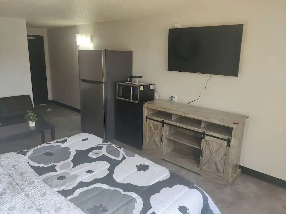 The Suite Inn