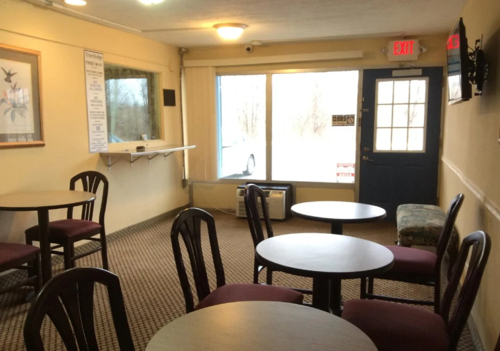 Travelodge Columbus East