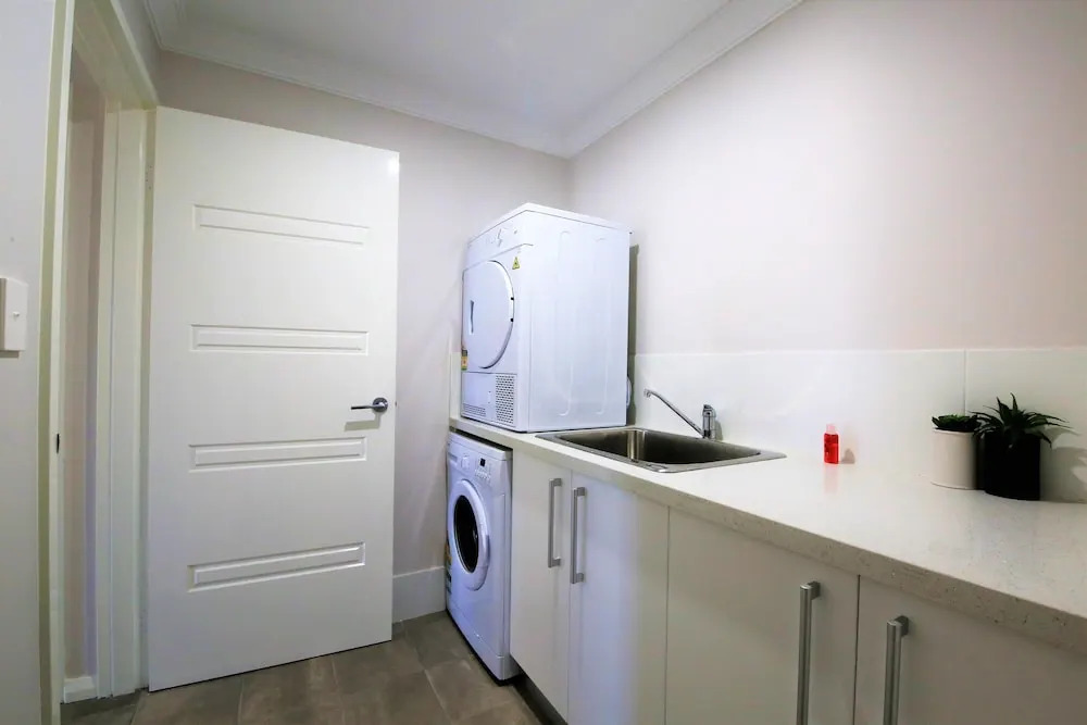 Studio Style Mindarie Marina