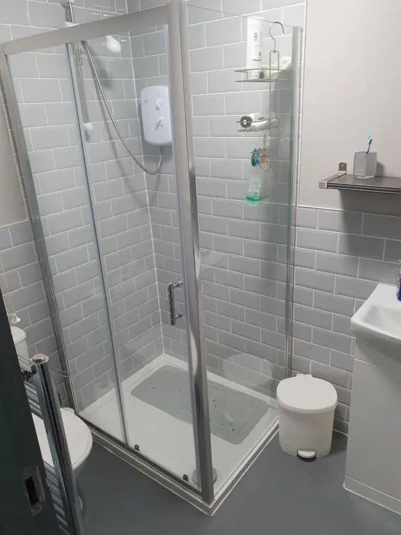 Furnished apartment for 12 guests
