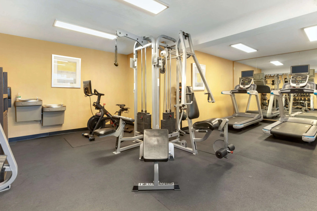 Best Western Plus Rancho Cordova Inn