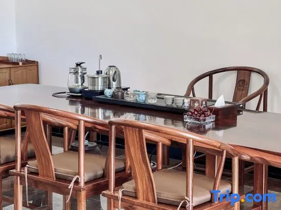 Xundian Guixiangting Leisure Courtyard Homestay