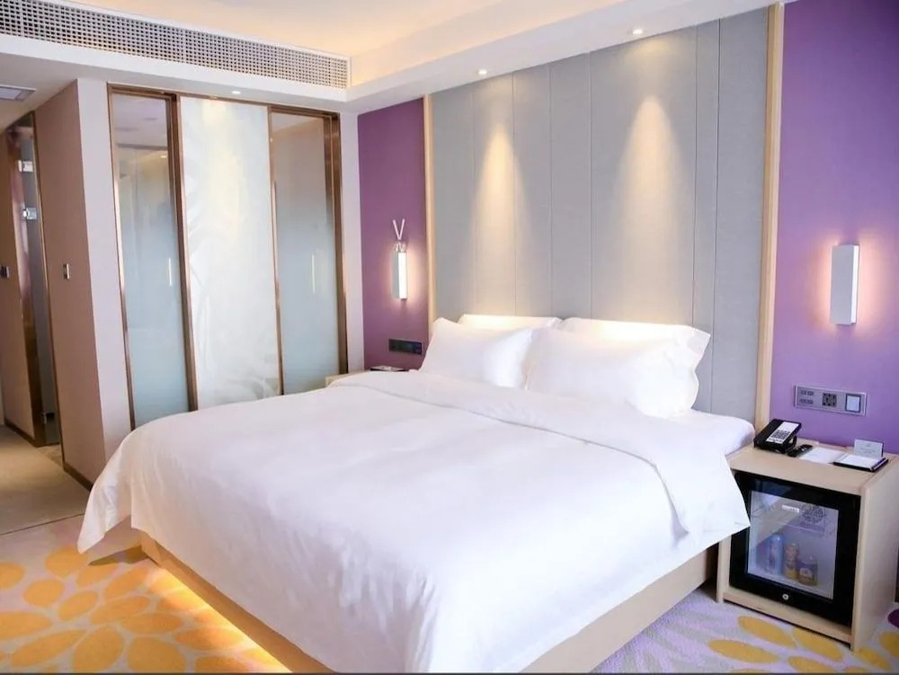 Lavande Hotels Guangzhou Baiyun Avenue North Metro Station