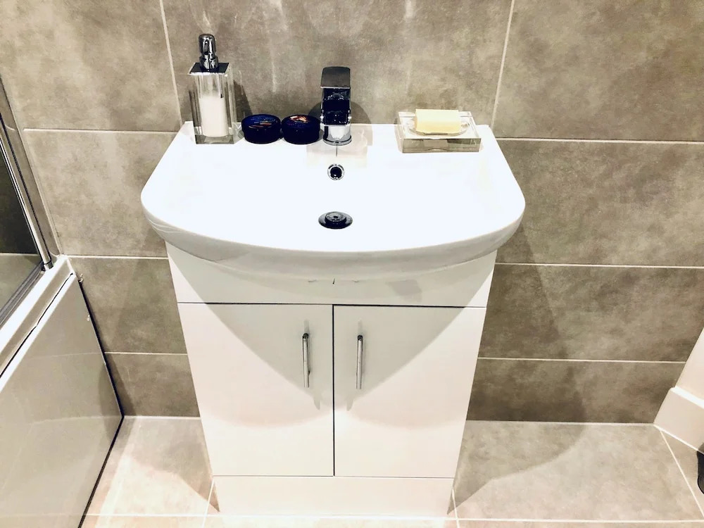Snapos Luxury Serviced Apartments – Meridian House - Bedford