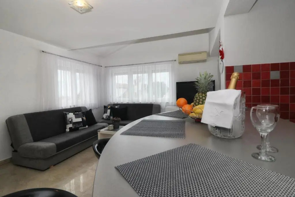 Apartments Link