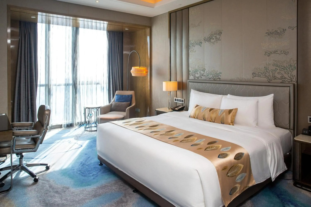 Pullman Yantai Center
