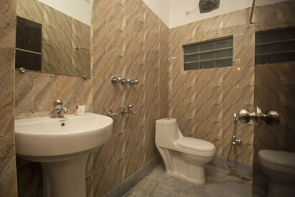 OYO 14512 Sambhunath Guest House