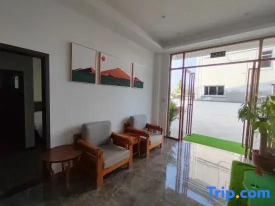 Huijing Homestay (Sanya Tropical Ocean University)