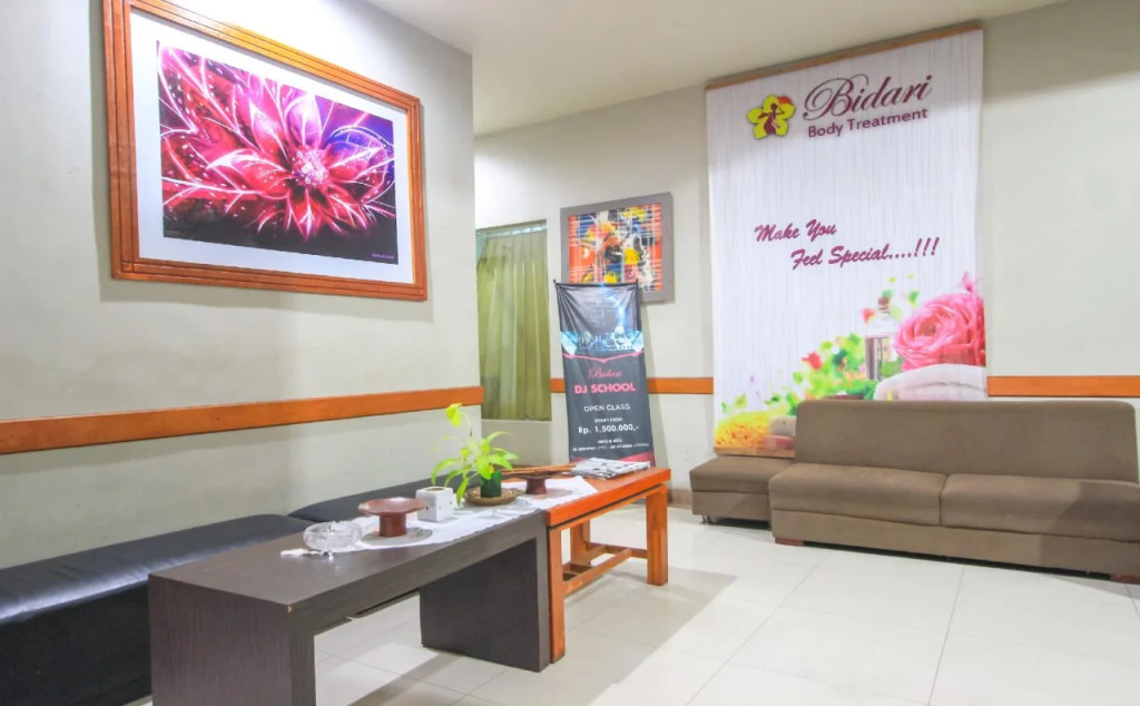 OYO 788 Bidari Hotel	