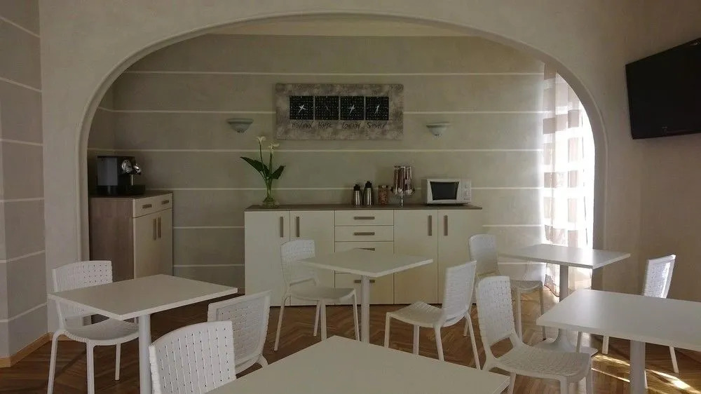 Hotel Lux